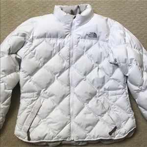 Women’s white north face winter coat